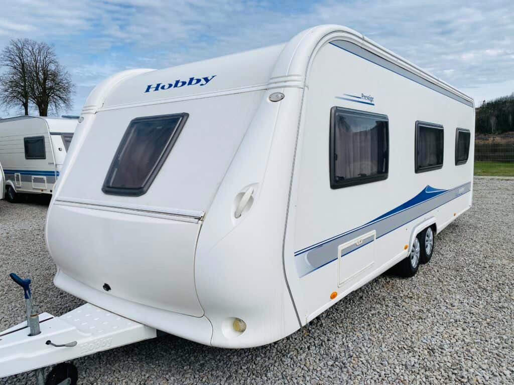 "Karavan Hobby 650 – ideální volba pro komfortní rodinné cestování"