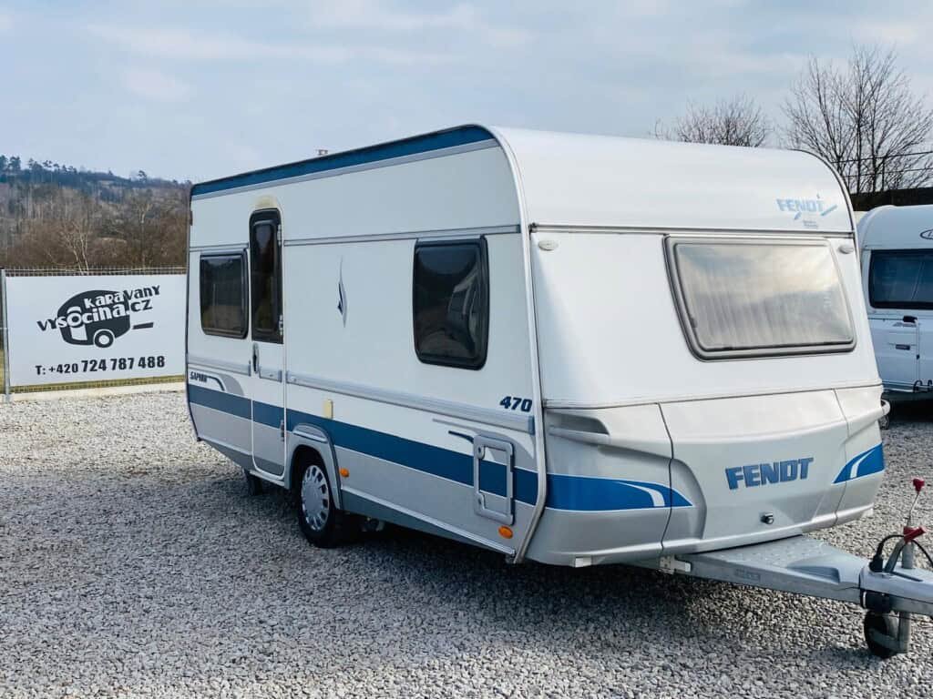 "Karavan Fendt Saphir 470 – ideální volba pro komfortní rodinné cestování"