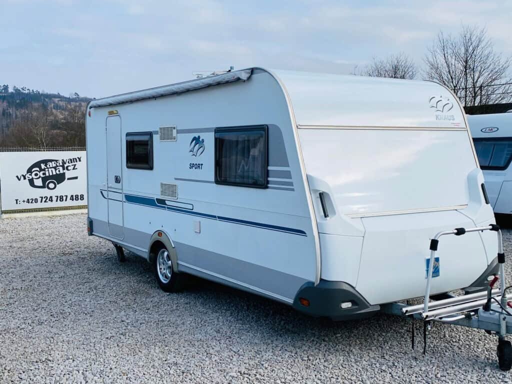 "Karavan Knaus Sport 500 – ideální volba pro komfortní rodinné cestování"