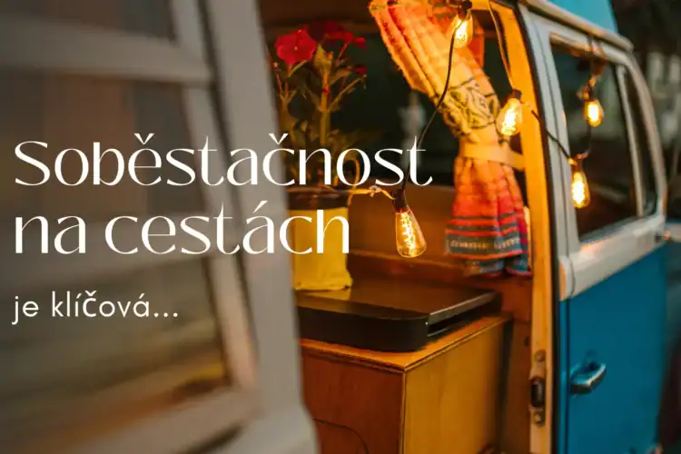 Solární panely, baterie a Wi-Fi: Klíčové vybavení karavanu pro soběstačnost na cestách