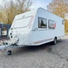 Burstner Premio 490 TK – rodinný karavan s palandami, 2019, 6 míst