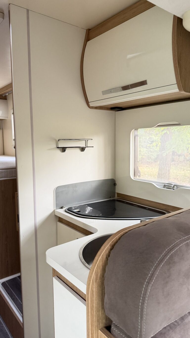 CI Horon 84 XT () – karavan pro osoby | Karavanmarket